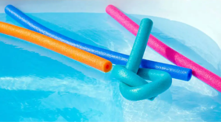 KIT 5 Boias Espaguetes para piscinas com cores sortidas