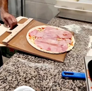 Pá de Pizza com Alça de Madeira