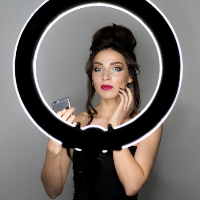 Ringlinght Led Luz Flash -  tripé com altura máxima 1,75m